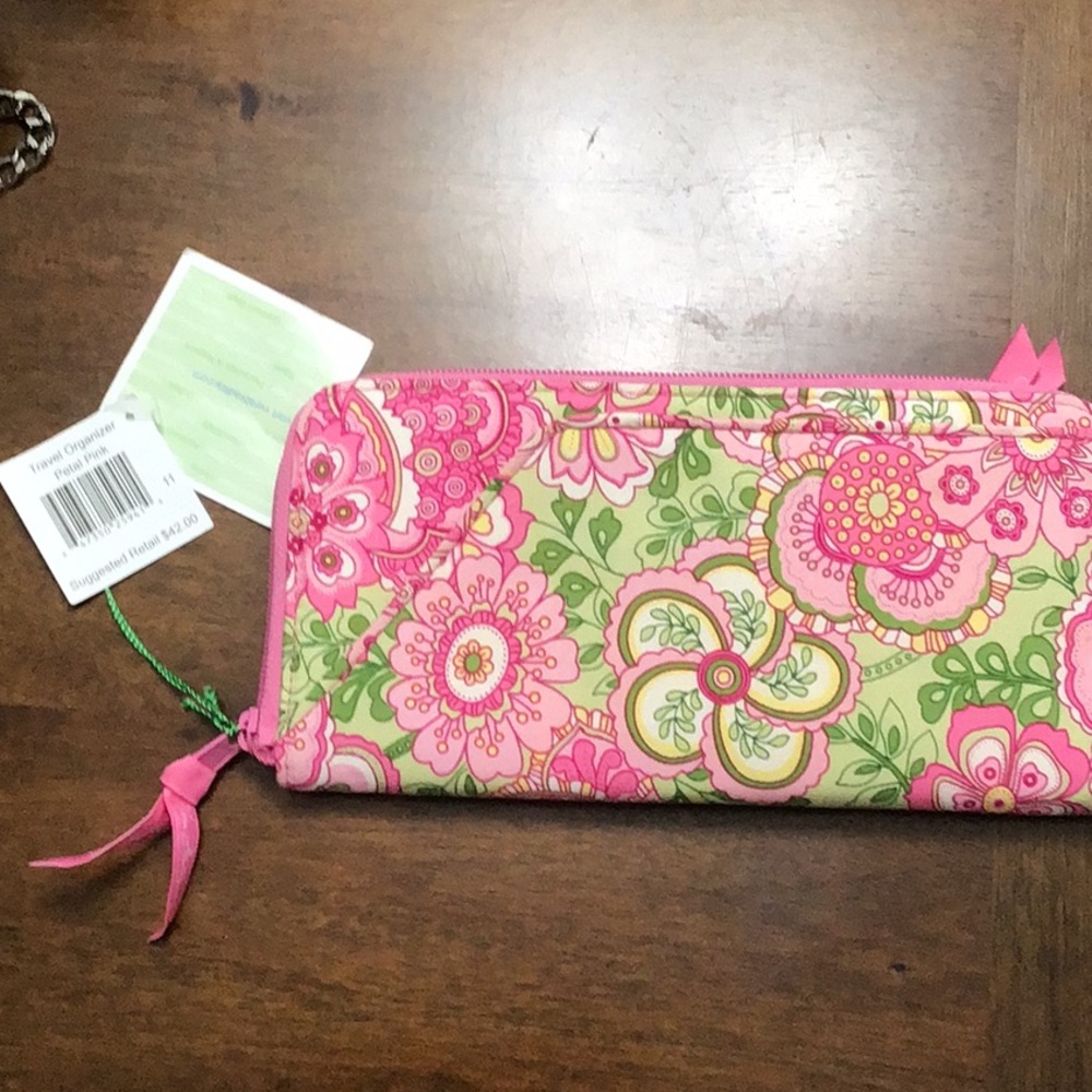 Travel organizer